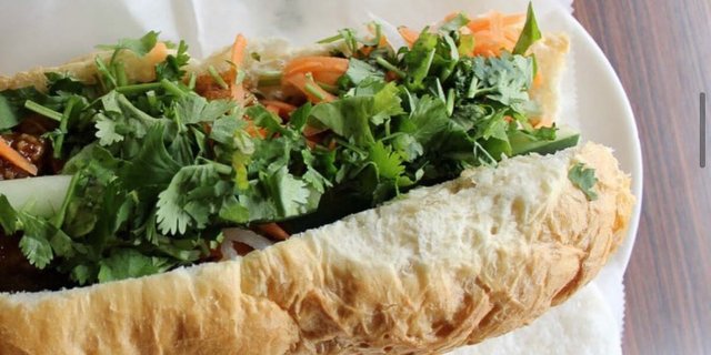 BBQ Banh Mi Sandwich
