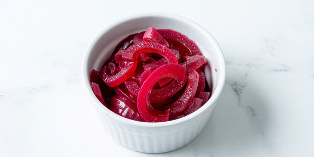 Pickled Onions - Side