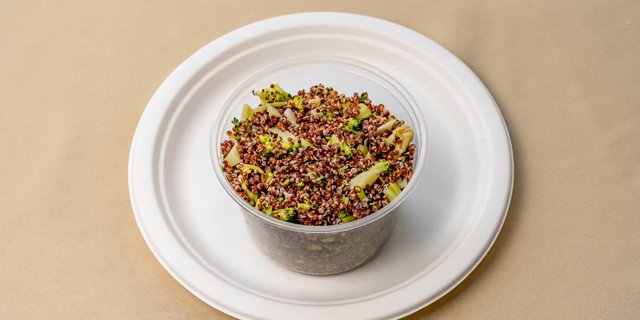 Quinoa w/ Seasonal Vegetables