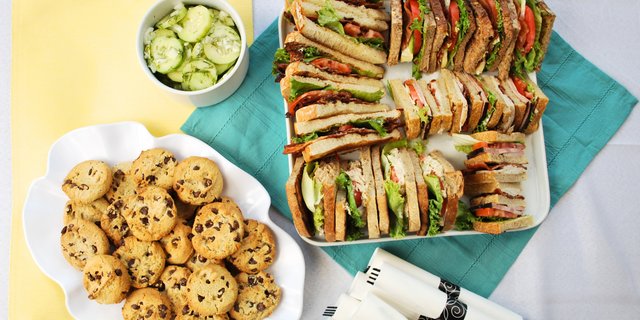 Let’s Do Lunch