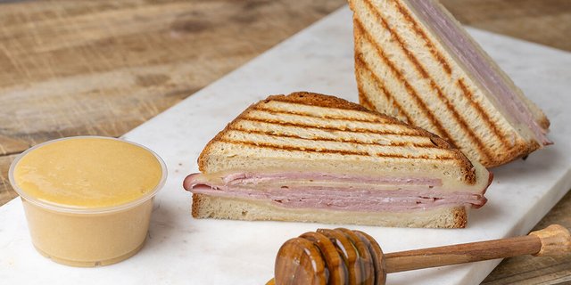 Ham & Cheese Sandwich