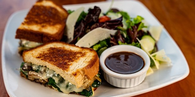 Garden Press Sandwich