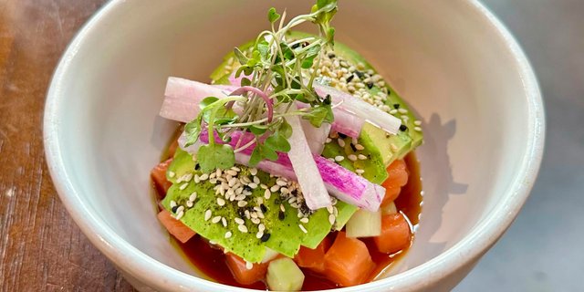 Salmon Nikkei Tartare