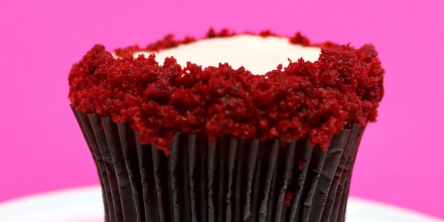 Large Famous Red Velvet Cupcakes
