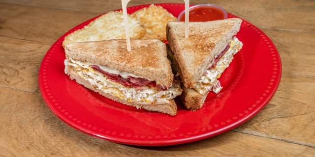 Bacon, Egg & Cheese Sandwich