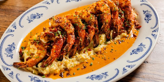 Gulf Shrimp & Grits