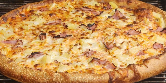 Hawaiian Pizza