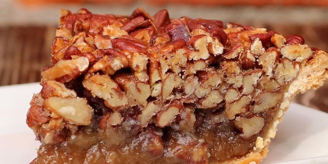 Pecan Pie Slice
