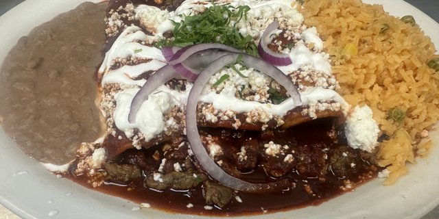 Enchiladas Rojas