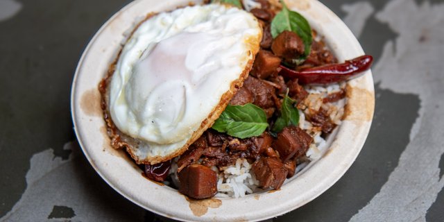 Taiwanese Braised Three Cup Chicken