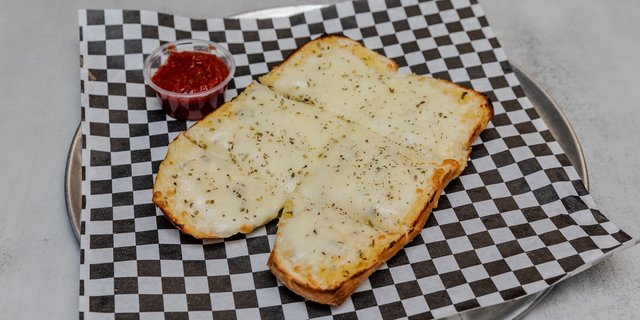 Garlic Bread w/ Cheese