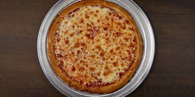 Gluten-Free Cheese Pizza