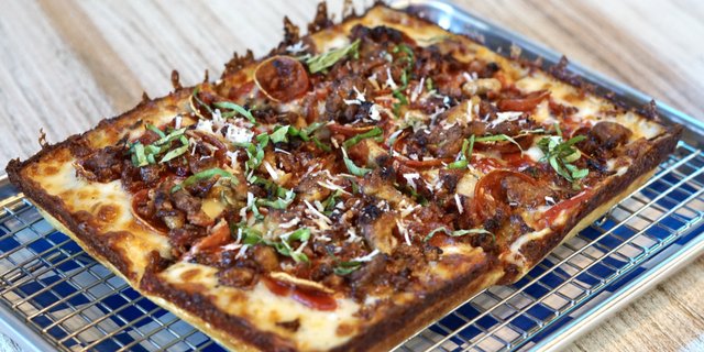 Small #24 Enforcer Pizza