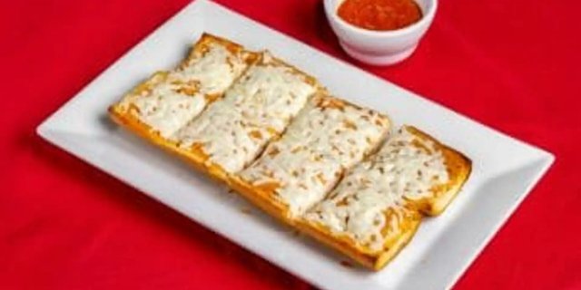 Garlic Bread w/ Cheese