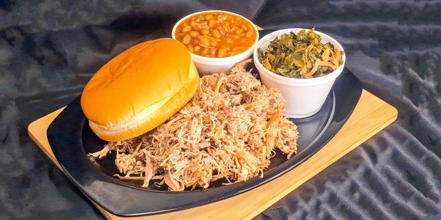 BBQ, 2 Sides & Drinks Package