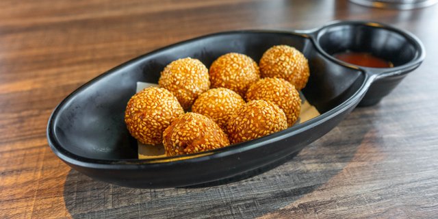 Red Bean Sesame Balls