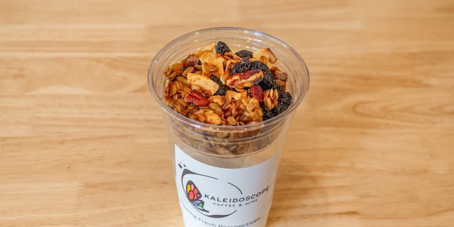 Yogurt & Granola Cup
