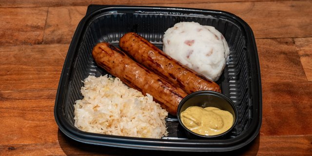 Bratwurst Plate