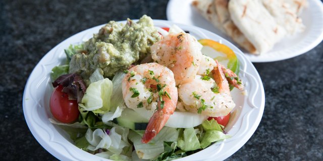 Garden Salad w/ Shrimp & Avocado