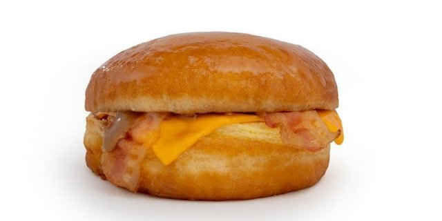 Maple Bacon Egg & Cheese Sandwich