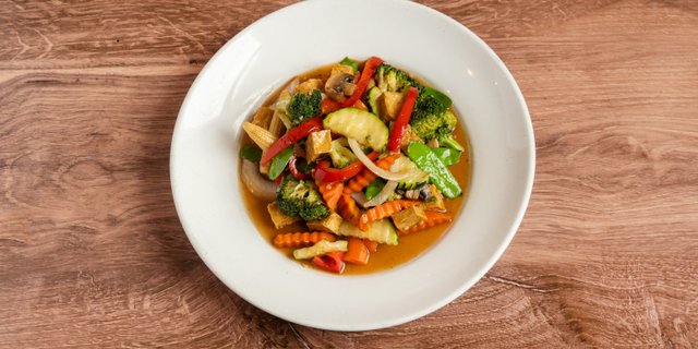 Garlic Stir-Fry Vegetables Tray