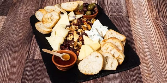 Hop & Vine XL Board