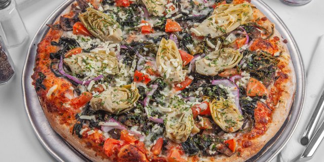 Vegetarian Deluxe Pizza