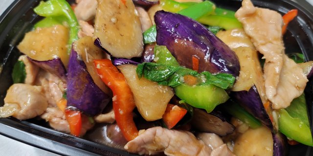 Spicy Eggplant Stir-Fry Tray
