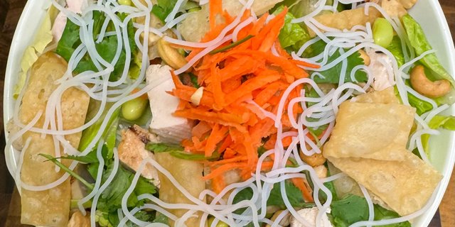 Macau's Chicken Salad