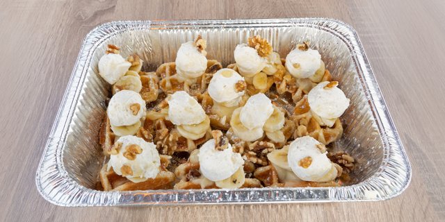 Banana Cream Waffles
