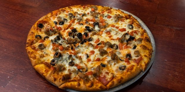 Santa Fe Supreme Pizza
