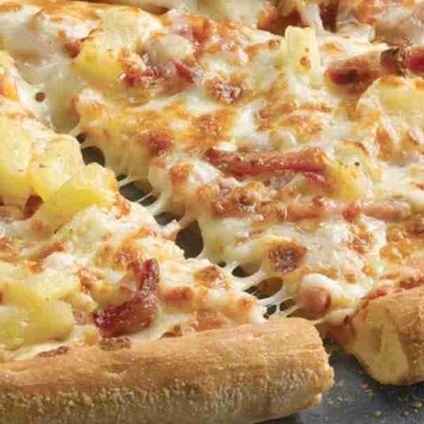 Thin-Crust Super Hawaiian Pizza