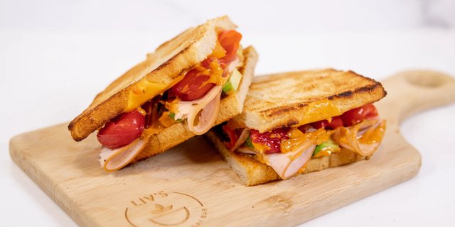 Smoked Turkey & Chipotle Melt