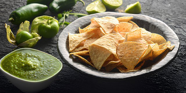 Green Salsa (Medium Hot)