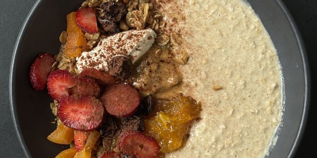 Overnight Oat Bowl