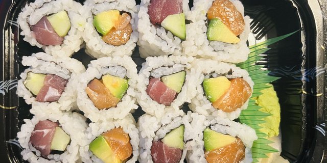 Tuna & Salmon Box