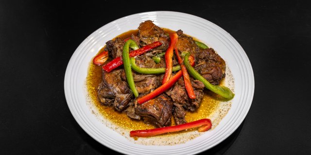 Stew Chicken