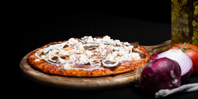 Gyro Hero Pizza