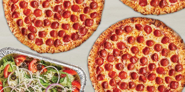 Garden Salad & 3 Pepperoni Pizzas