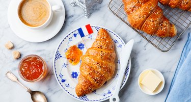 Le Petit Cafe
