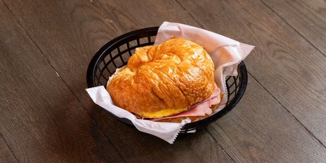 Bacon, Egg & Cheese Croissant