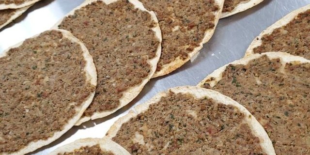 Lahmajoun Tray