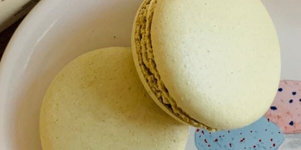 Pistachio Macaron