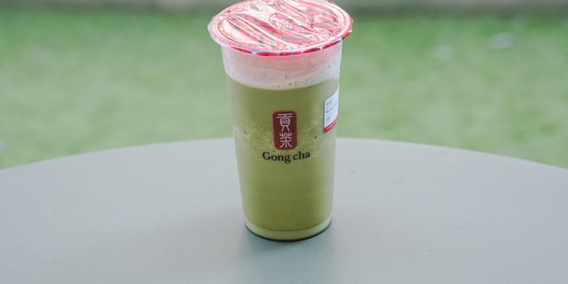 Iced Green Milk Foam Tea