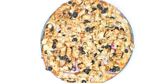 Garlic Chicken Pizza