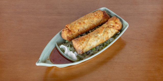 Homemade Chicken Egg Rolls