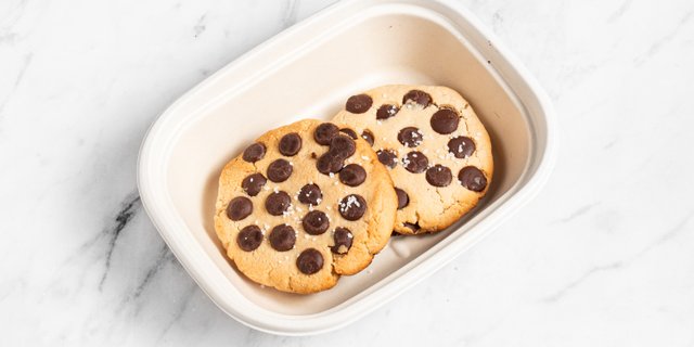 Chocolate Chip Cookie