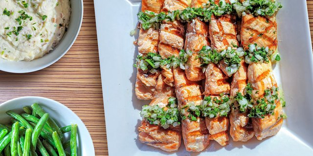 Grilled Salmon w/ 2 Sides
