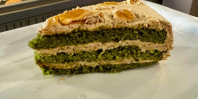 Dolce Kuromitsu Matcha Cake