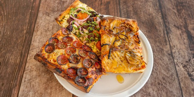 Signature Full Sheet Pizza
